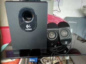 Logitech 2a1