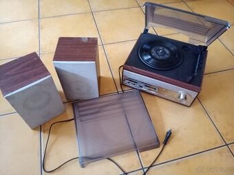 Prodám gramofon plus dvě bedny jde jen potichu za 150 Kč