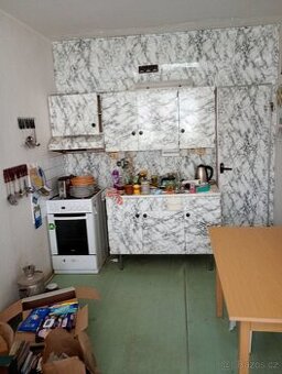 Prodáme byt 3+1+L v Bílině Újezdské Předměstí.