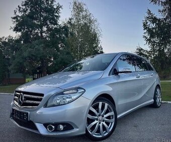 Mercedes Benz B180 Cdi Executive Automatic F1 • R18 • Navi •