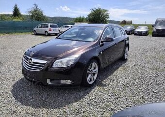 Opel Insignia 2.0 CDTI 4x4 Automat, nafta automat 118 kw