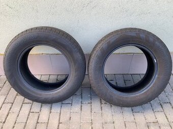 Prodám 2 x zimní pneu Tomket na SUV 235x65R17- 108 V