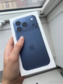 iPhone 17 Pro 1TB Deep Blue – USA verze, NEOTEVŘENÝ