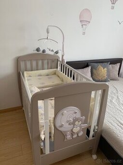 Drevena postylka CAM