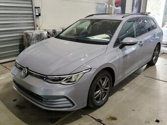 VW GOLF VIII, 2.0 TDi (110 kW), DSG, r.v. 2021, plný servis