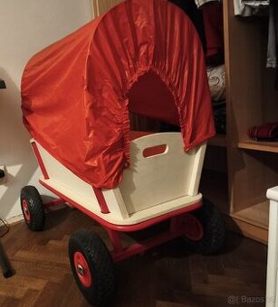 Prodám nový dřevěný vozík / žebřiňák se stříškou