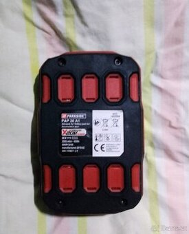 Parkside nabíječka a baterie