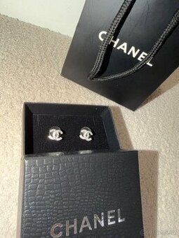 Chanel náušnice