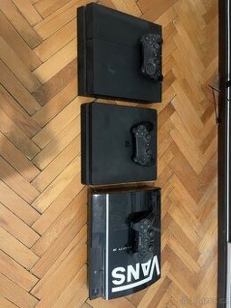 PlayStation 3 + 2× PlayStation 4 + 3 ovladače – prodej možný