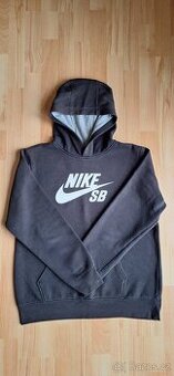 Černá mikina Nike SB vel. 158-170cm