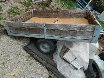 Vozík za traktůrek