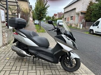 Akce Pondělí sleva 2000,- Kymco downtown 125i