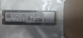 Intel 256GB NVMe M.2 SSD – SSDPEKKF256G7L