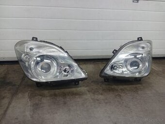 Mercedes-Benz SPRINTER '96 ČELNÍ SVĚTLO  L/R