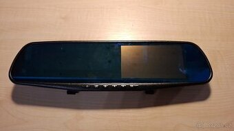 Palubní kamera ve zpětném zrcátku Full HD