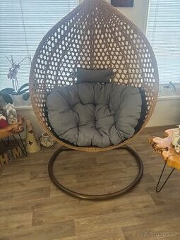 Prodam zavesne houpaci kreslo XXL