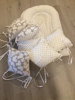 Hnízdečko a mantinel pro mimčo