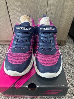 Sportovní boty zn. Skechers vel. 36