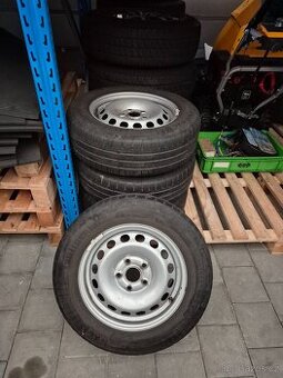 Prodam komplet kola z VW Caddy 195/65 R15, 4ks