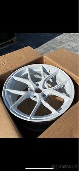 Alu r18 japan racing SL-01