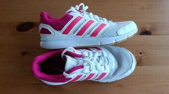Tenisky Adidas vel. 34