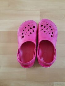 Crocsy - velikost 32/33