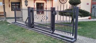 Pojízdná branka + vrátka