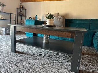 Konferenční stolek