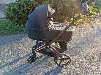 ZLEVNĚNO: kočárek CYBEX Platinum Priam.