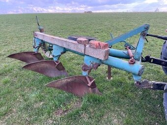 Pluh roudnický 3 radlicny