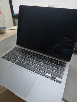 NEFUNKČNÍ MacBook Air 13 s i3 (2020)