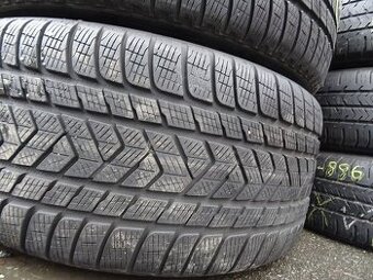 Zimní pneu Pirelli Winter,305/40/20, 2 ks, 6,5-7 mm