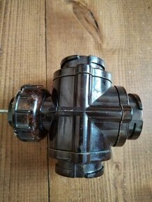 Starožitná rozdvojka....