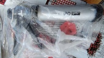 Hliníková pistole na kartuše 310 ml