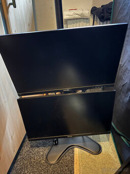 2x Monitor 24" Philips + držák na oba monitory