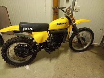 suzuki RM -370