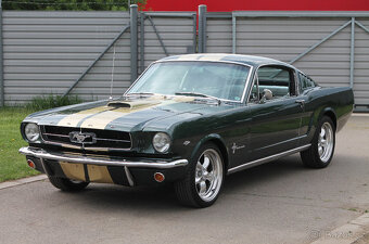 1965 Ford Mustang Fastback 289 V8