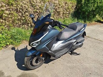 Honda Forza 350