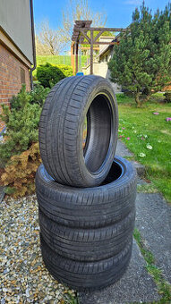 Bridgestone Turanza - 235/45 r18 letní