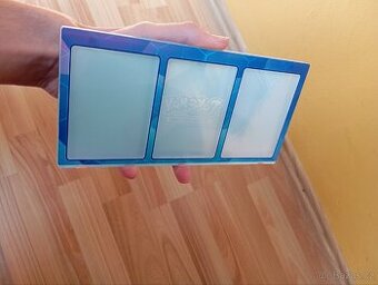 Pokémon magnetický držák na karty
