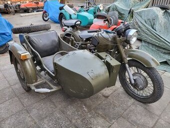 Dněpr,Ural MW 650 s pohonem sidecaru - 1