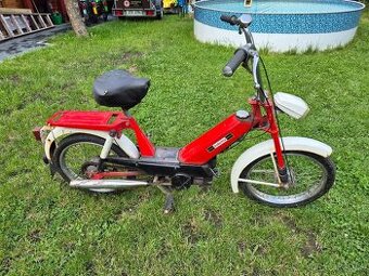 Babetta 207 s kartičkou, červená zachovalá 7.