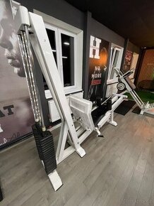 Leg Press - 1