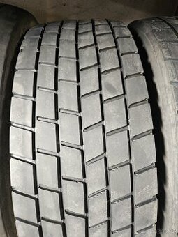 Nákladní záběrové pneu 315/70R22,5 Continental