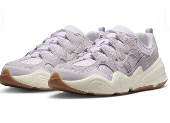 Tenisky Nike - Tech Hera vel. 41