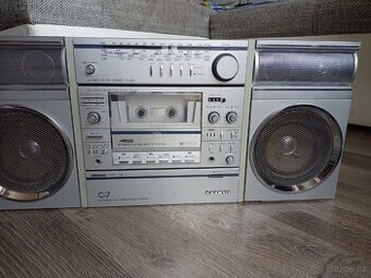 Sanyo C7s, radiomagnetofon Japan
