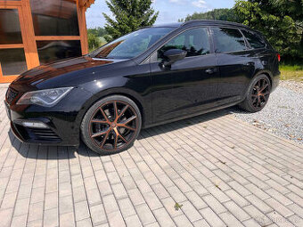 Cupra seat Leon 4x4 dph ,300PS