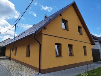 RD 4+1 v Hlinsku pod Hostýnem.