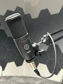 Kondenzátorový mikrofon AKG Perception 120 s mikrofonním sto