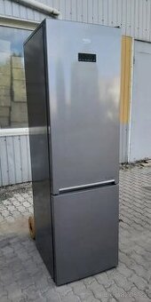 Lednička Beko RCNA406E40ZXB A+++ No Frost 2 m